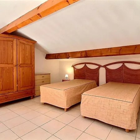 Apartment Chaval